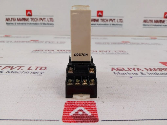 Omron H3Y-4 Timer With Base 0-30 Sec 220Vac 50/60Hz