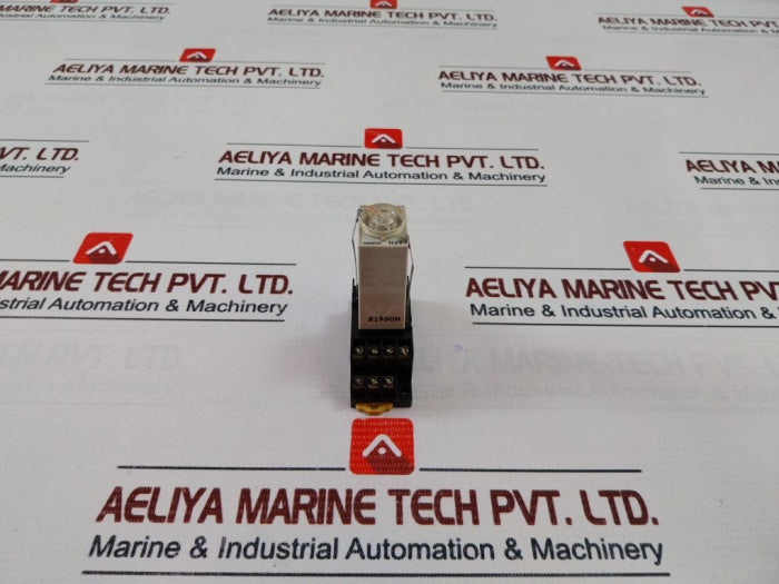 Omron H3Y-4 Timer With Base Dc 24V---