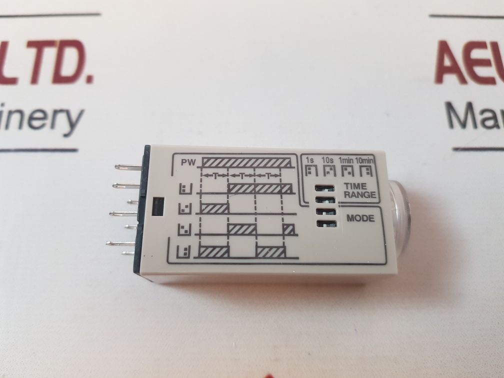 Omron H3Yn-2 Timer