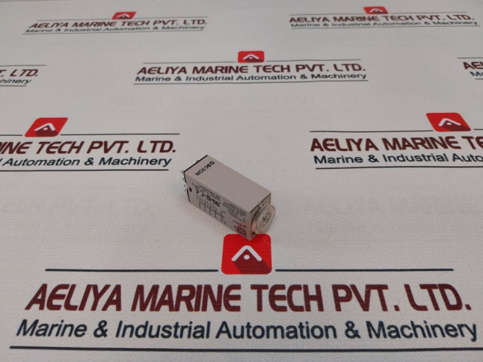 Omron H3Yn-4 Time Delay Relay 24V Dc