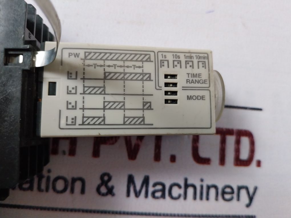 Omron H3Yn-4 Timer Base 0.1S -10Min