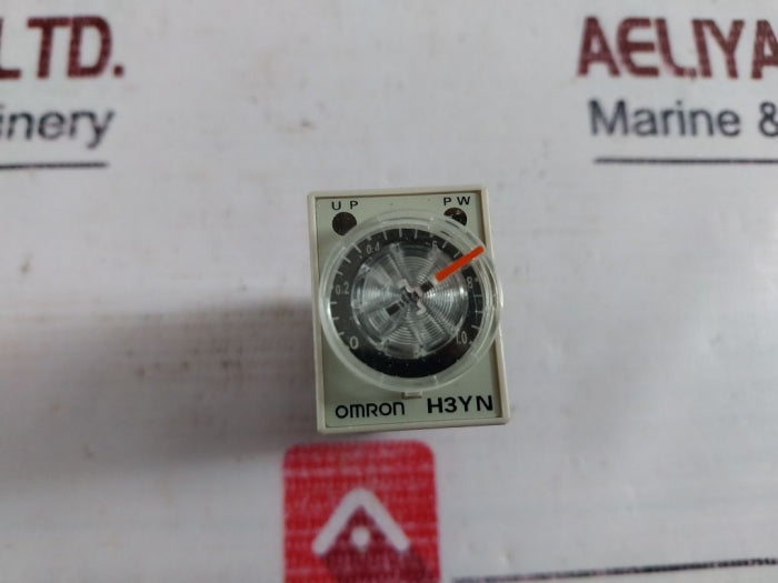 Omron H3Yn-4 Timer Relay 0.1S-10Min 50/60Hz