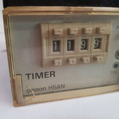 Omron H5An-4D Timer H5An