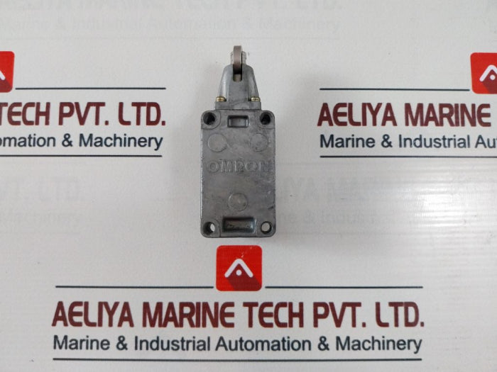 Omron Wld2 Small 2-circuit Limit Switch 0.8A-125V Dc 600V. Acmax 672010