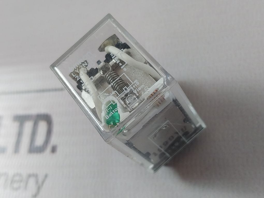 Lot Of 2X Omron Ly2N-d2 General Purpose Relay 12A 240Vac