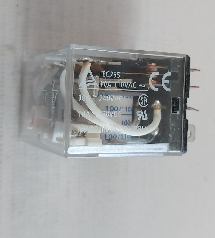 Lot of 7X Omron LY4N General Purpose Relay 10A 110VAC