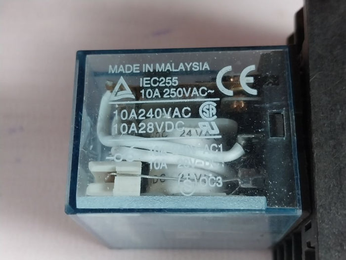 Omron LY4NJ Power Relay With Socket 24VDC