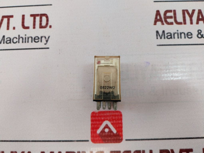 Omron M4Yn Relay 220/240 Vac