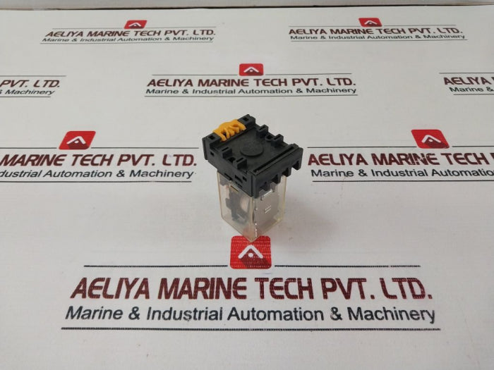 Omron Mk2P-i Relay With Base