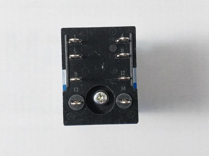 Omron My2N-j Relay With Pyf08A-e Socket 5A 250Vac