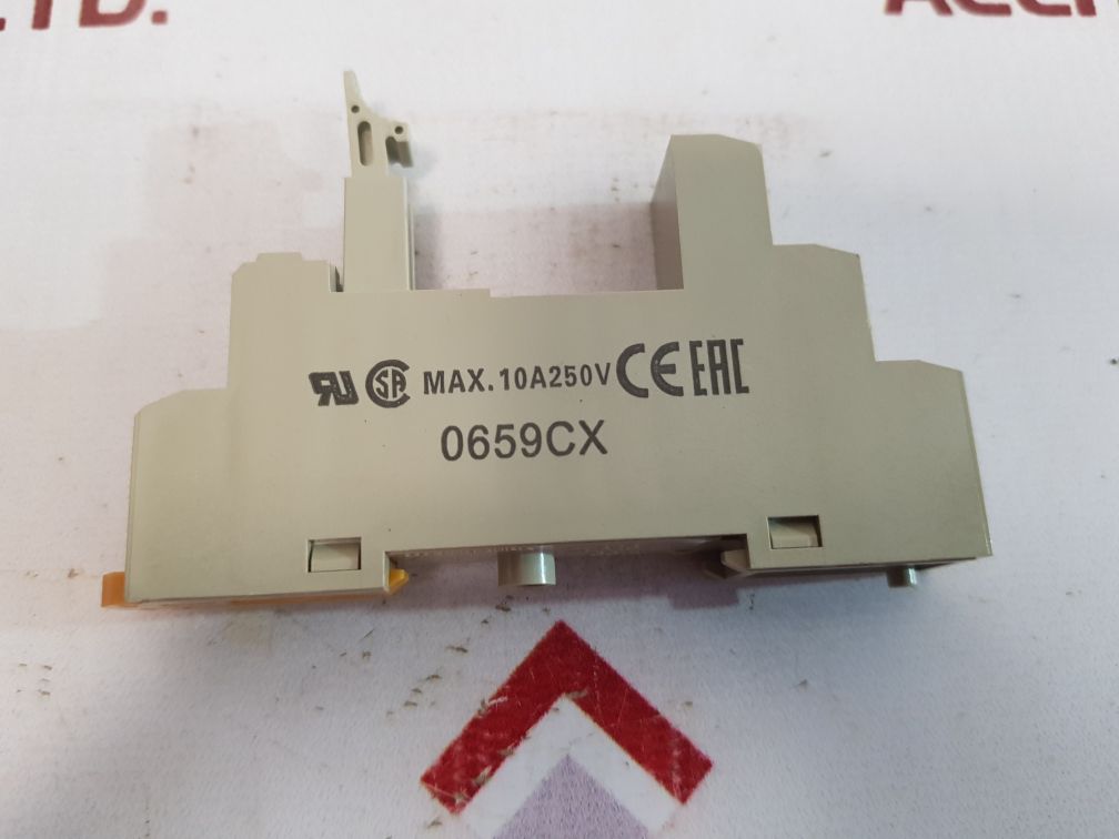 Lot Of 5X Omron P2RF-05-E Relay Socket 10A 250V