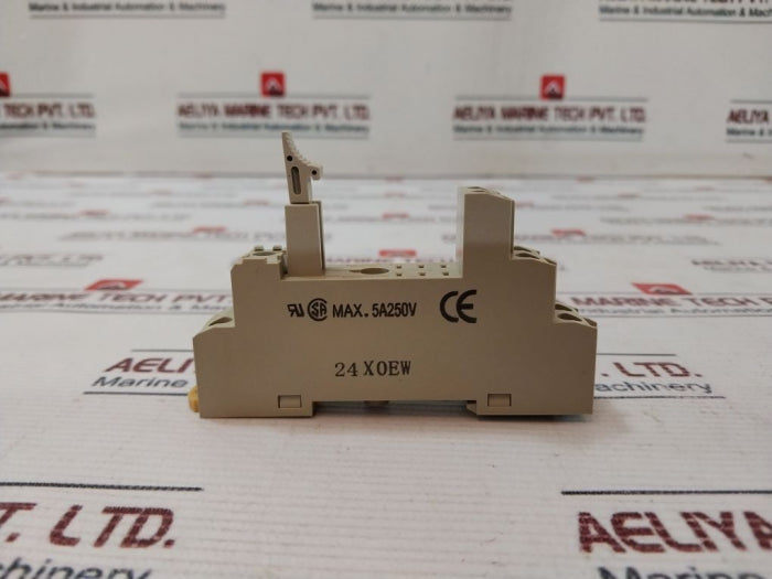 Lot Of 2X Omron P2Rf-08-e Relay Socket 5A 250V
