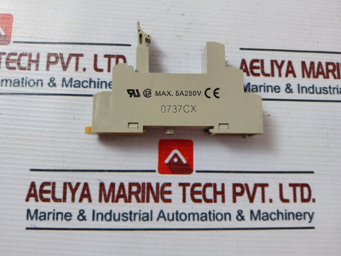 Lot Of 3X Omron P2Rf-08-e Relay Socket P51736-03 250