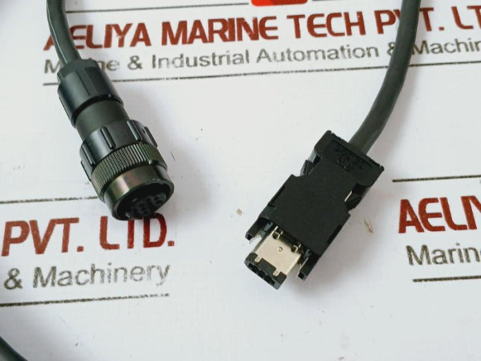 Omron R88a-cr1b010nf 10m Servo Power Cable 3e3060