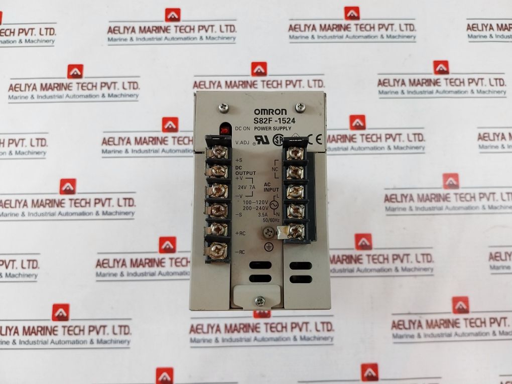 Omron S82F-1524 Power Supply Ac 100-120V 200-240V 3.5A 50/60Hz