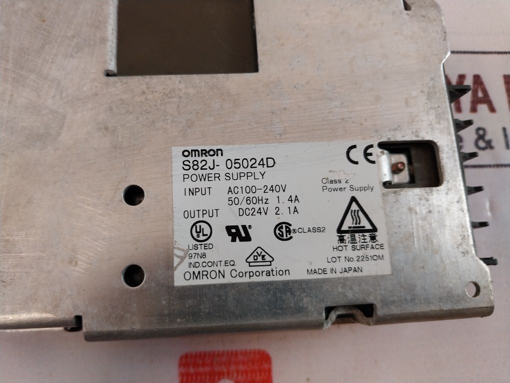 Omron S82J-05024D Power Supply Input 100-240V AC