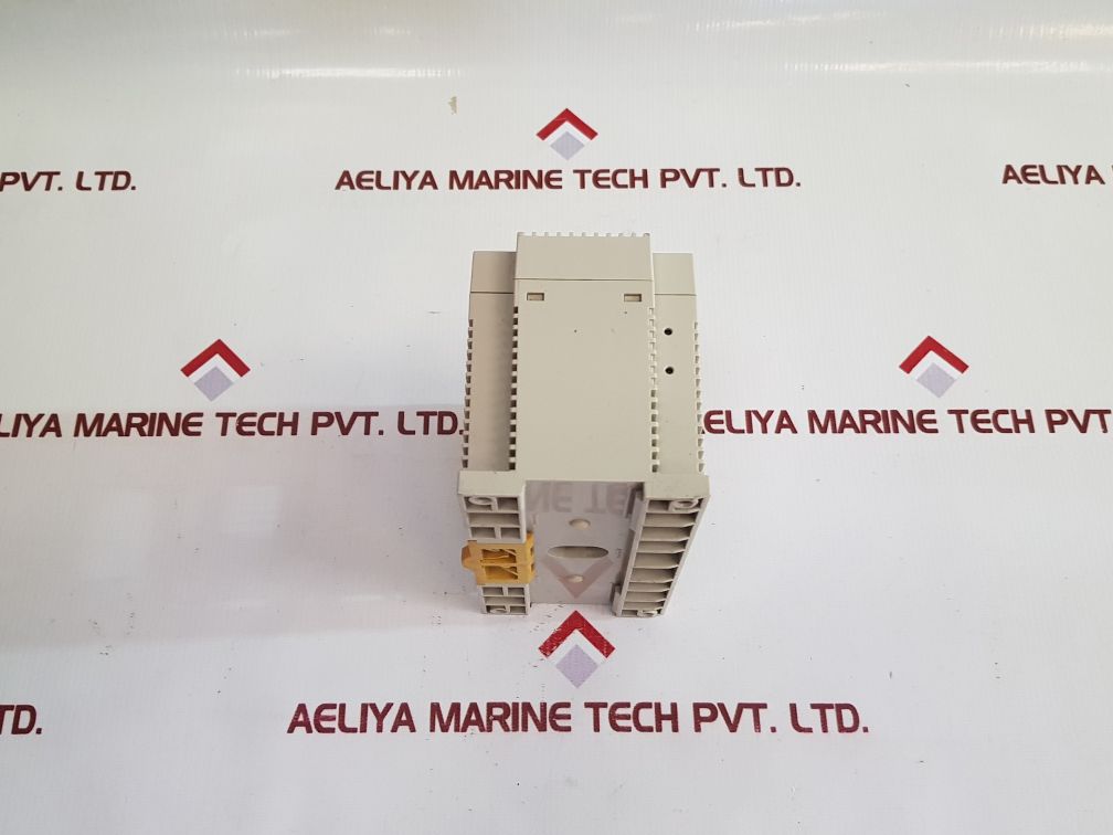 Omron s82k-10024 power supply ac200-240v 1.5a