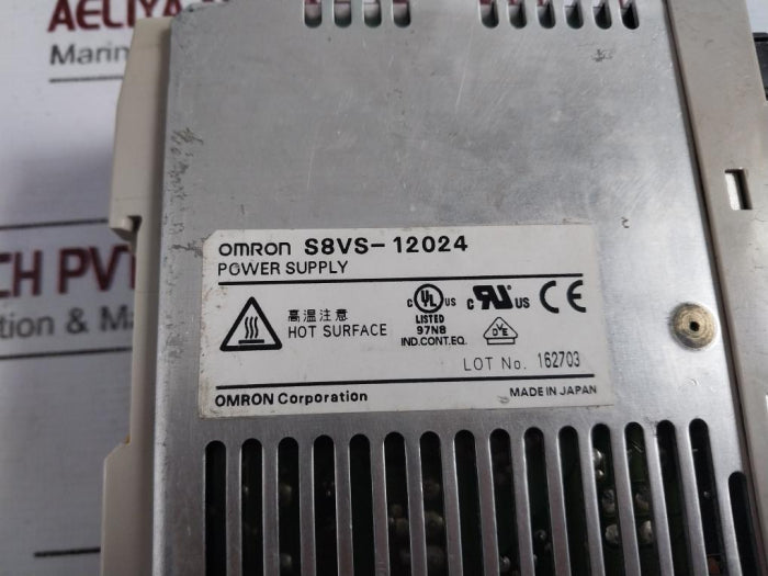 Omron S8Vs-12024 Switching Power Supply Module 24Vdc 5A 100-240Vac 1.9A