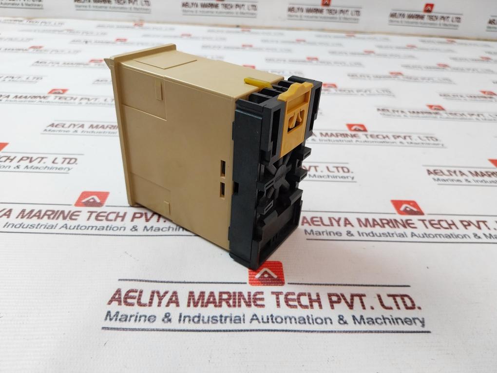 Omron Se-kp1N Motor Relay 4-10X1A 100/110/120V Ac