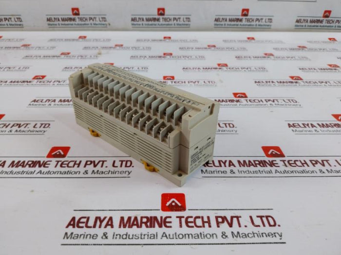 Omron Sk20-c2Dr-d Programmable Controller 24Vdc 10W 2A