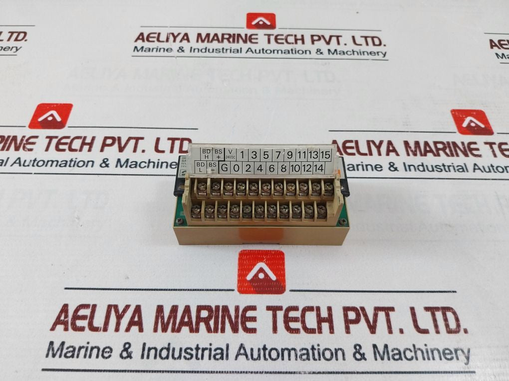 Omron Srt2-id16-1 Analog Output Module 24 Vdc