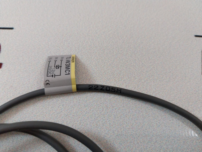 Omron Tl-w3Mc1 Proximity Switch Sensor 12 To 24Vdc