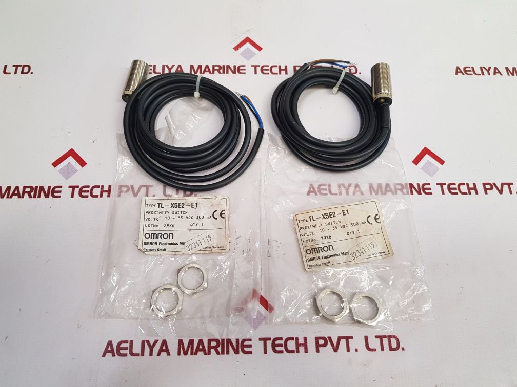 Omron Tl-x5E2-e1 Proximity Switch