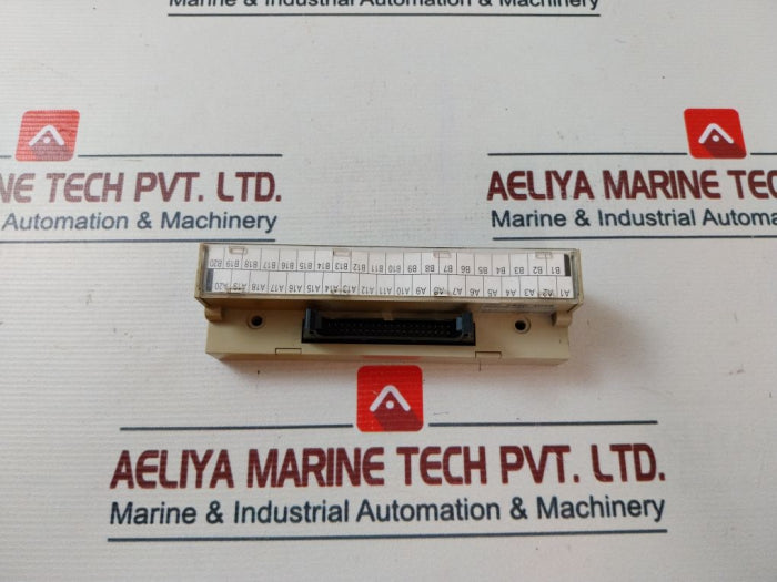 Omron Xw2D-40G6 Terminal Block Connector