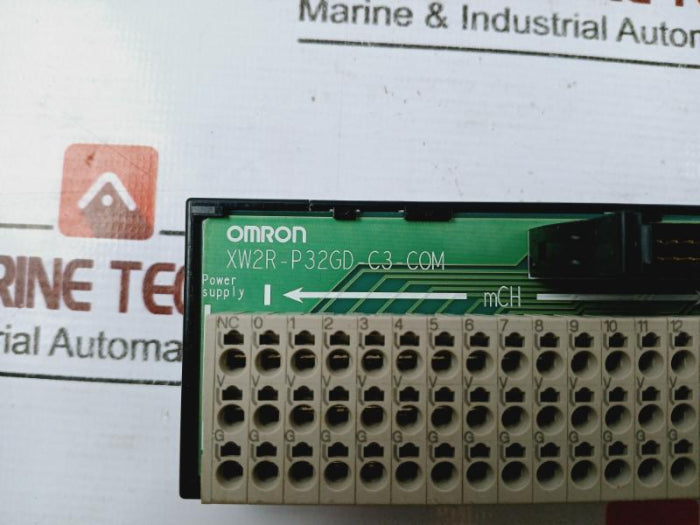 Omron Xw2r-p32gd-c3-com Terminal Block Interface Module 22817s