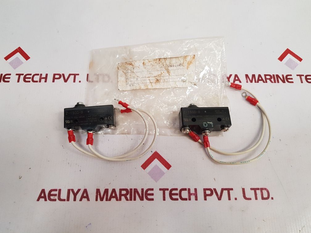 Set Of 2X Omron Z-15Gd-b Limit Switch New