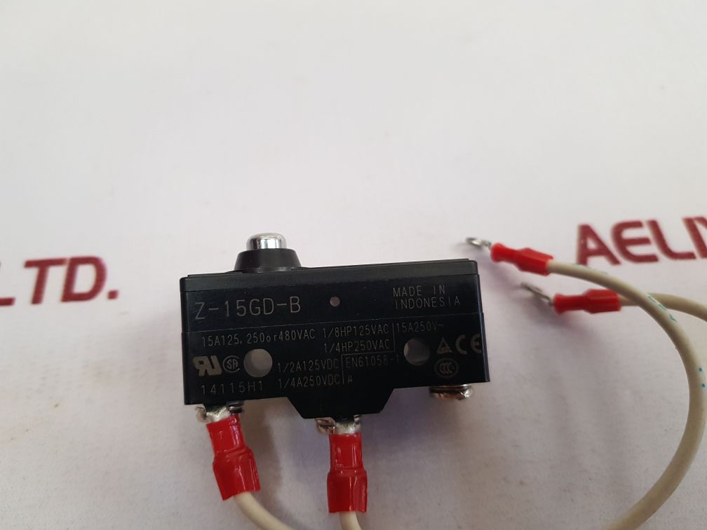 Lot Of 2X Omron Z-15Gd-b Limit Switch 15A 480Vac