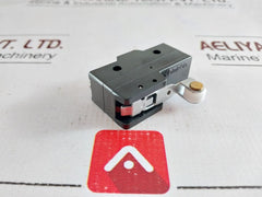 Lot of 3X Omron Z-15GW22-B7 Micro Switch 15A 125, 250 OR 480VAC