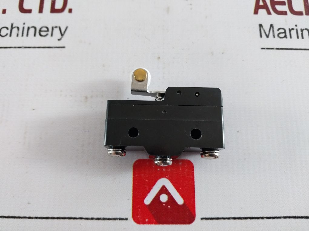 Lot of 3X Omron Z-15GW22-B7 Micro Switch 15A 125, 250 OR 480VAC