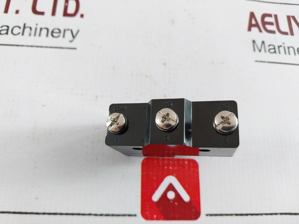 Lot of 3X Omron Z-15GW22-B7 Micro Switch 15A 125, 250 OR 480VAC