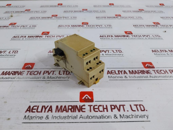 Omron Zen-8E1Dr Programmable Relay Iec 61131-2 Dc12-24V