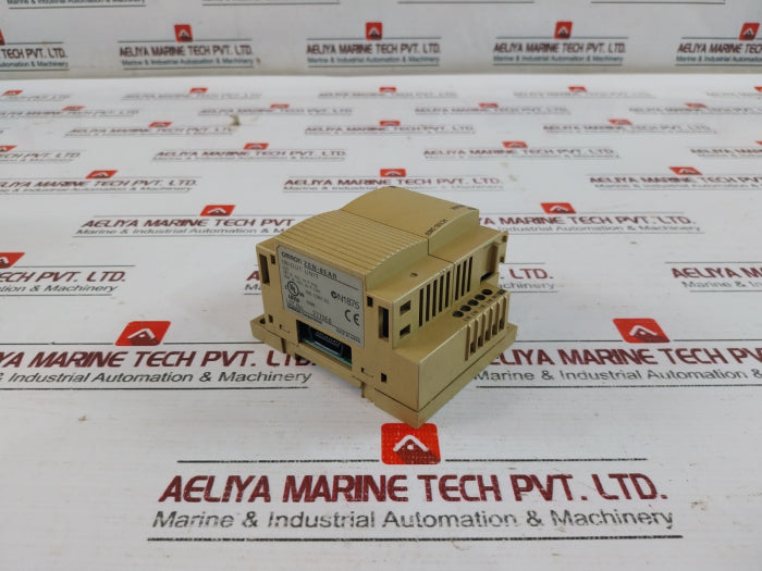 Omron Zen-8ear Input/output Unit Ac 100-240v 24v Dc