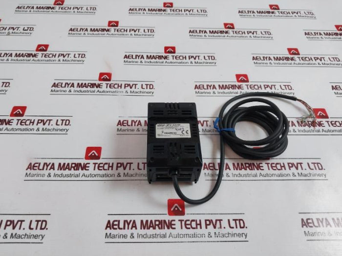 Omron Zfv-ca40 Smart Sensor Amp Unit 24vdc 0.8a