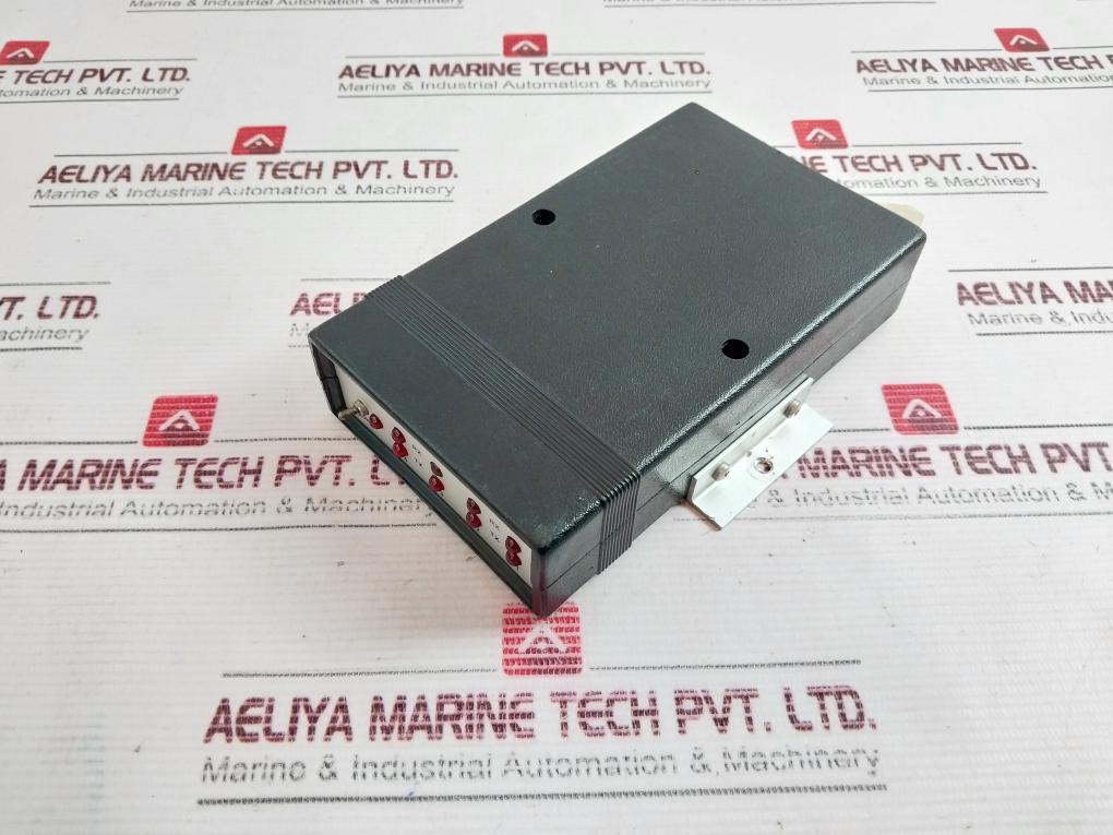 Pacific Micro Systems Dm24 Data Multiplexer