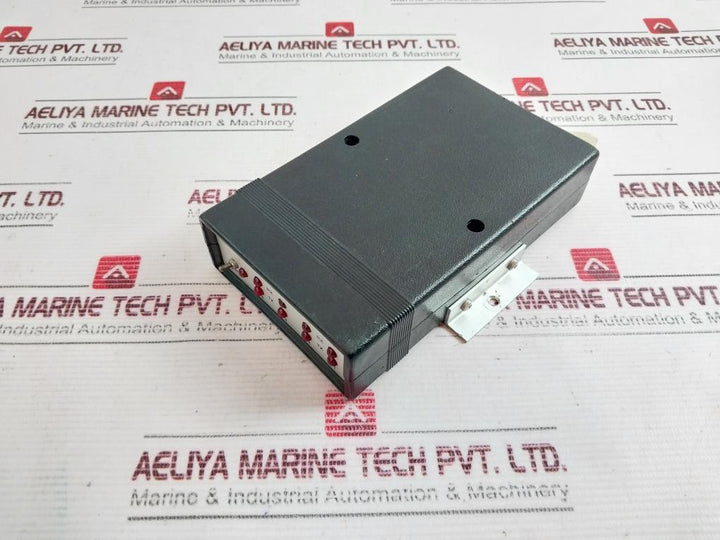 Pacific Micro Systems Dm24 Data Multiplexer