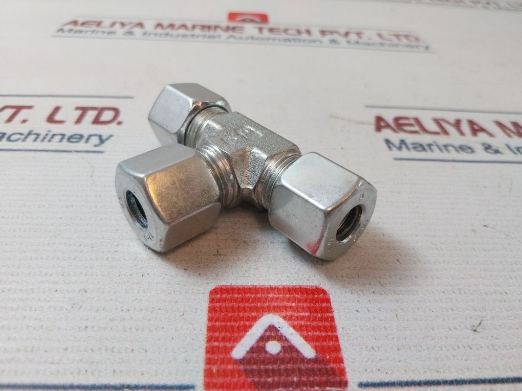 Parker 10-s Eo Compression Tee Steel Tube Fitting