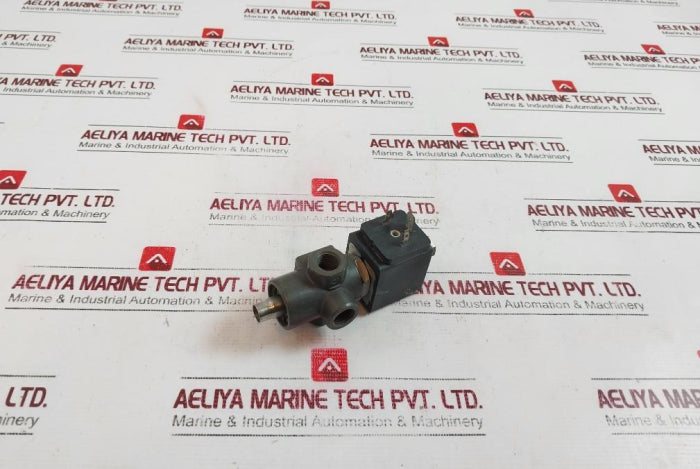 Parker 4818653D D5L F Solenoid Valve With Coil E131F26