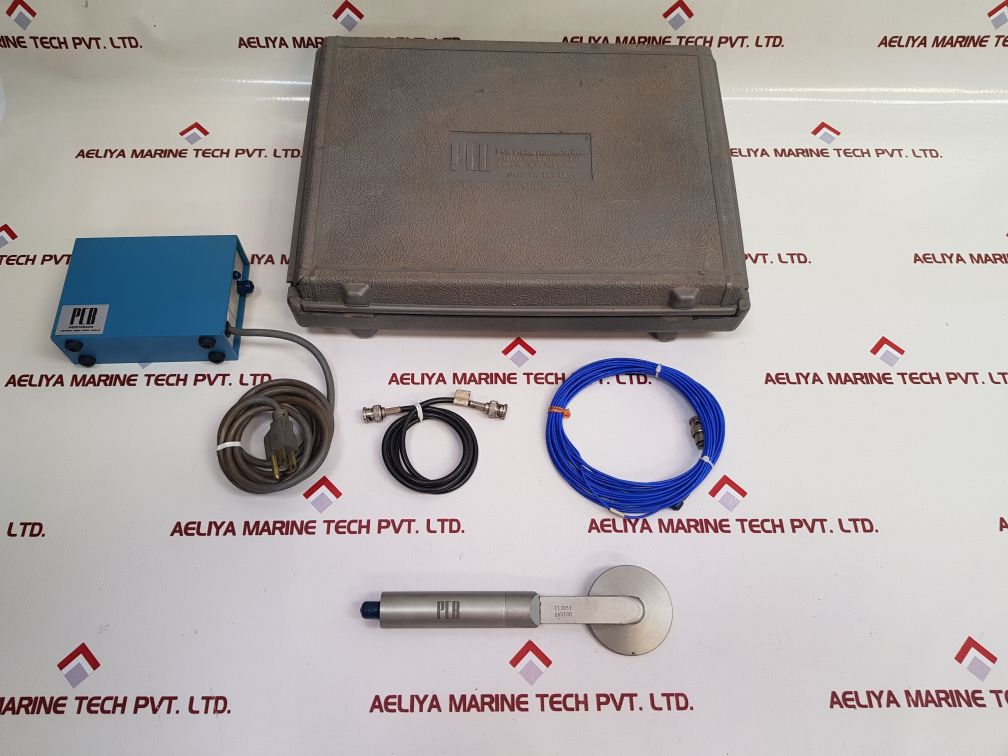 Pcb Piezotronics 482A Power Supply F482A Set