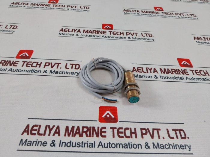 Pepperl+Fuchs Nbb5-18Gm60-a0 Proximity Switch