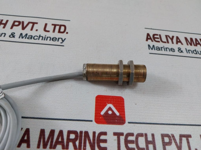 Pepperl+Fuchs Nbb5-18Gm60-a0 Proximity Switch