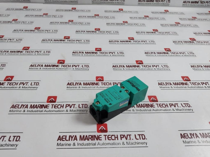 Pepperl+Fuchs Nj15+U1+Z Varikont Inductive Sensor U= 10-60V/ J= 100Ma