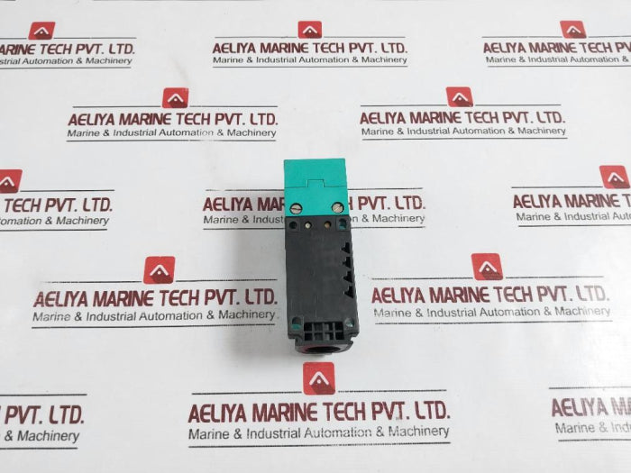 Pepperl+Fuchs Nj15+U1+Z Varikont Inductive Sensor U= 10-60V/ J= 100Ma