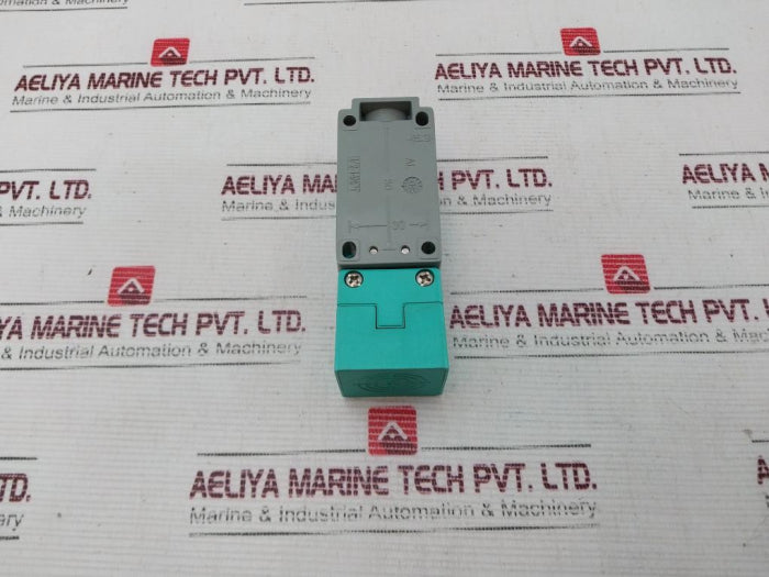 Pepperl+Fuchs Nj20+U4+N Proximity Sensor Switch