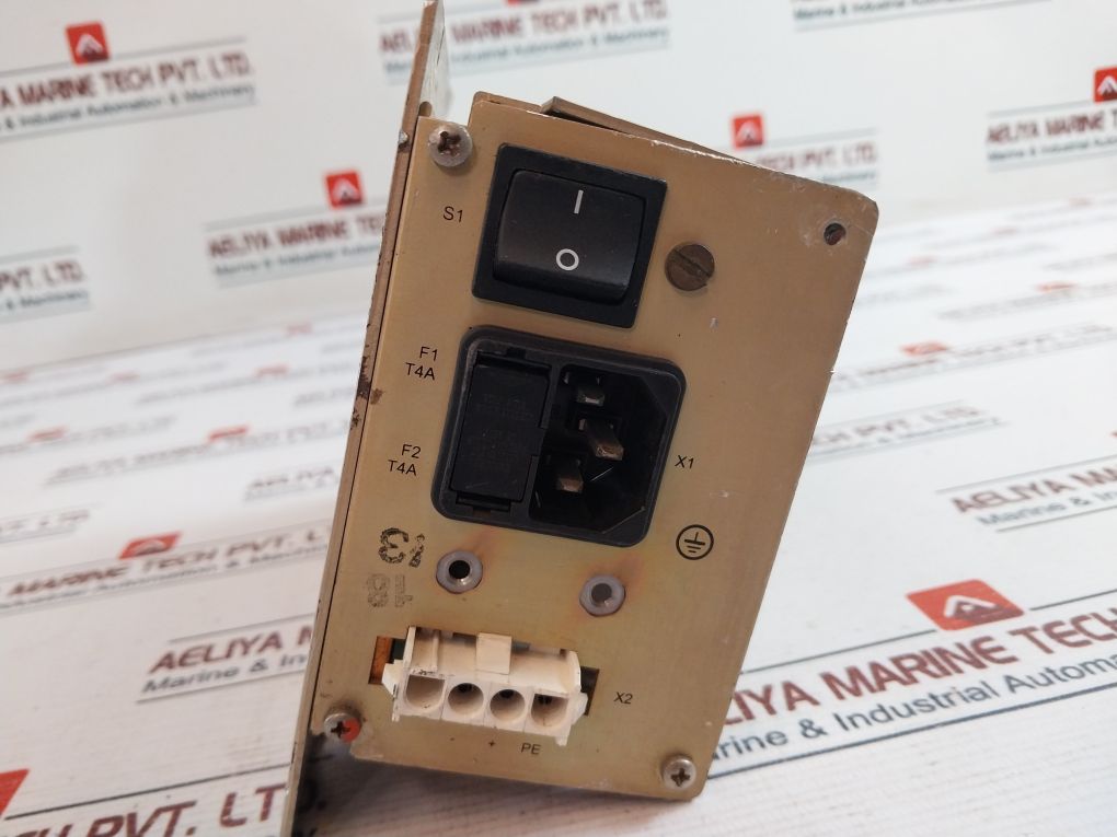 Pfeiffer Tps 200 Power Supply 50/60Hz