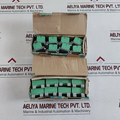 Lot of 8X Phoenix contact 300v 50a max block