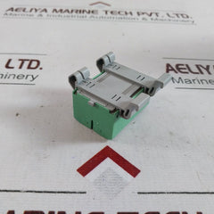 Lot of 8X Phoenix contact 300v 50a max block